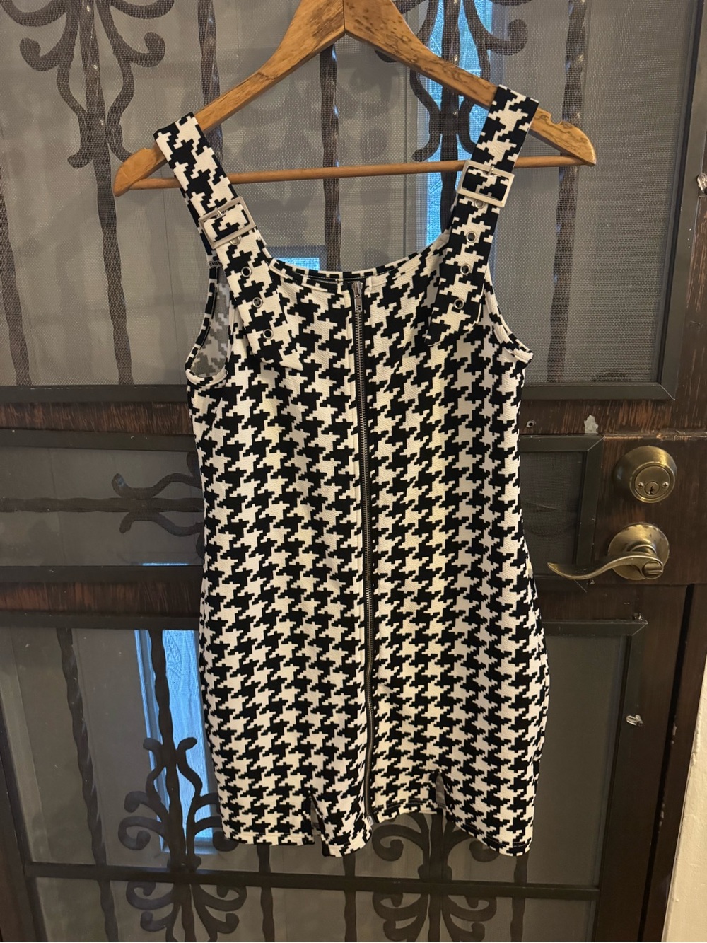 NWOT SHEIN Black & White Houndstooth Pinafore Mini Dress